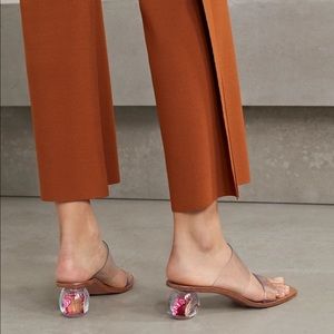 (NWOT) CULT GAIA Jila Flower Sandal